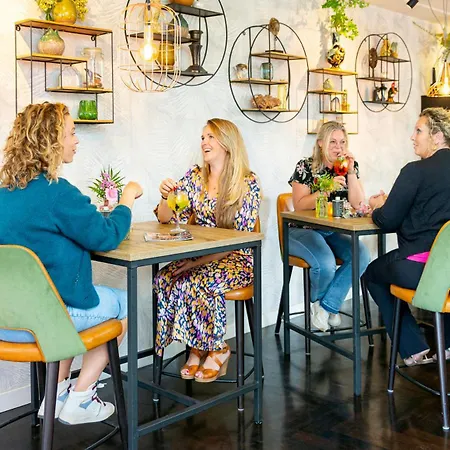 De Maasparel Hotel 4*