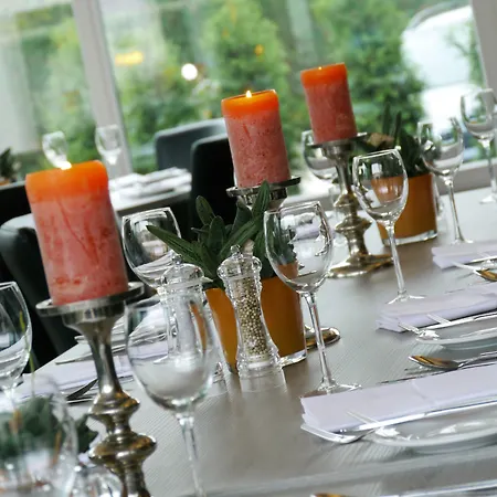 Hotel De Maasparel 4*