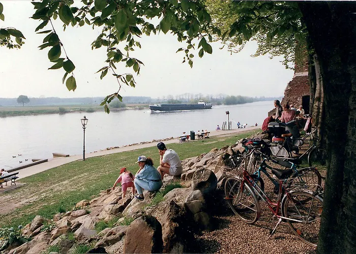 De Maasparel Hotel 4*